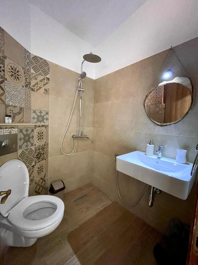 Tekada Hotel & Restaurant Vlore Ngoại thất bức ảnh