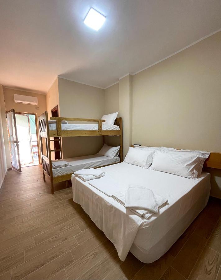 Tekada Hotel & Restaurant Vlore Ngoại thất bức ảnh