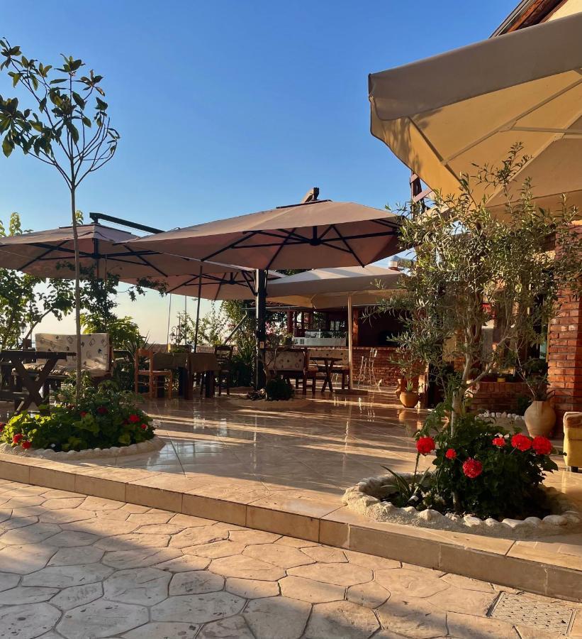 Tekada Hotel & Restaurant Vlore Ngoại thất bức ảnh
