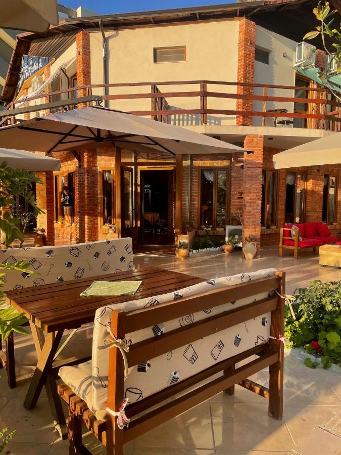 Tekada Hotel & Restaurant Vlore Ngoại thất bức ảnh